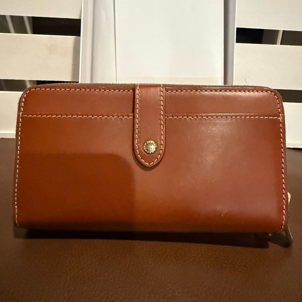 Dooney & Bourke Alto Large Double Zip Organizer Wallet